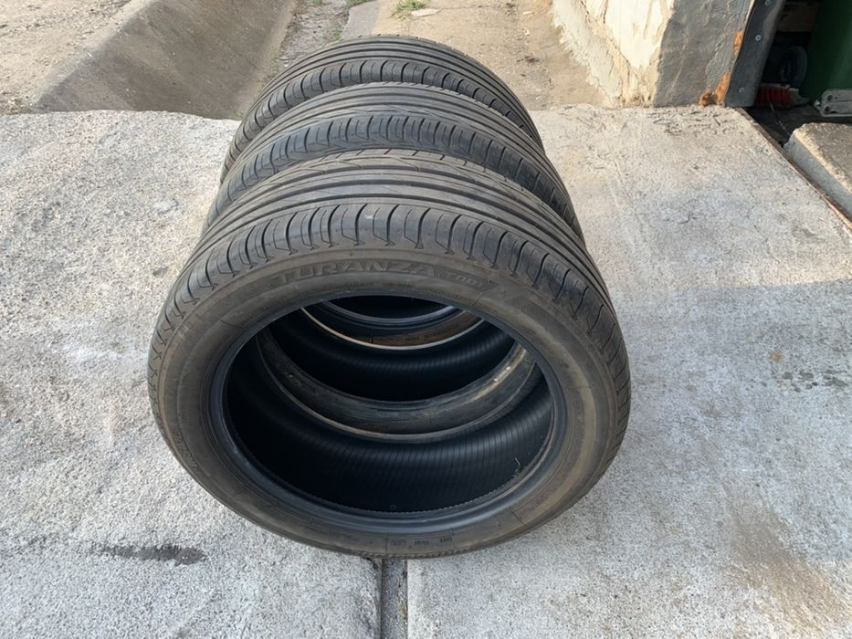 Anvelope vara bridgestone 225/50/18
