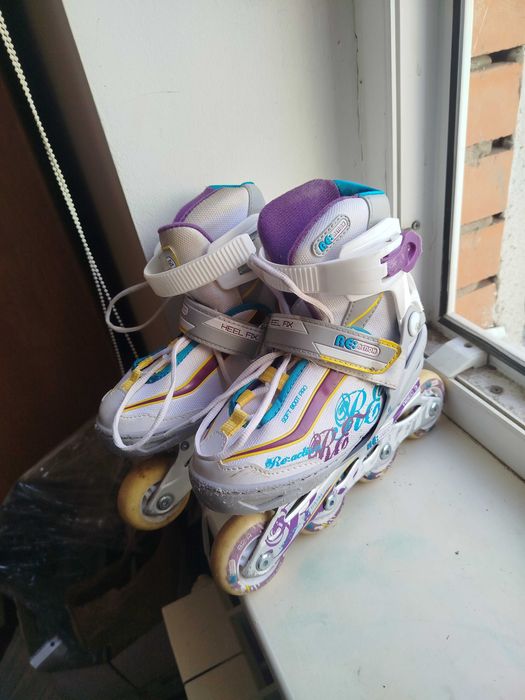 Продам роликовые коньки б/у