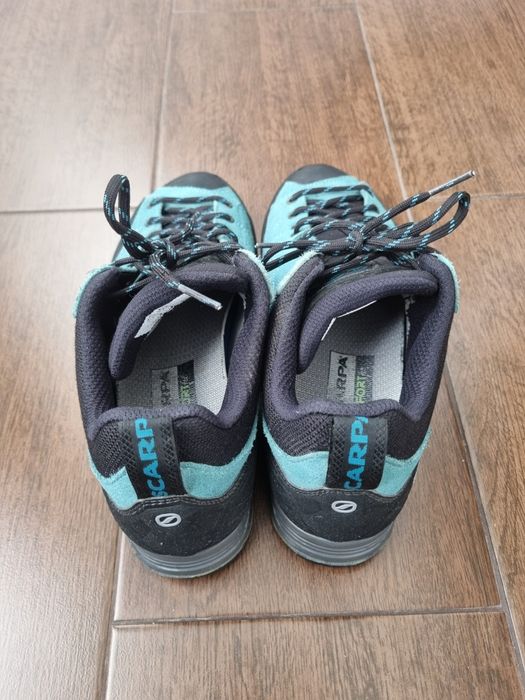 Scarpa Zodiak mărimea 40