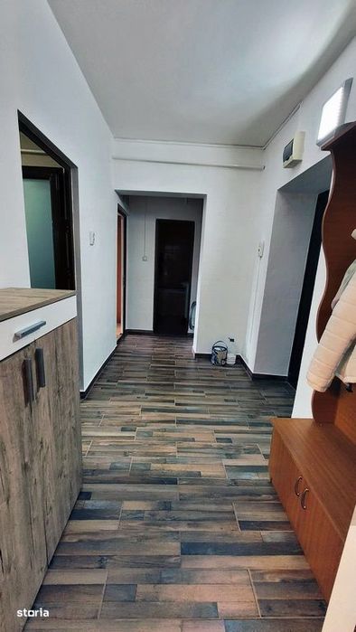 Inchiriem 2 camere in zona Buzaului