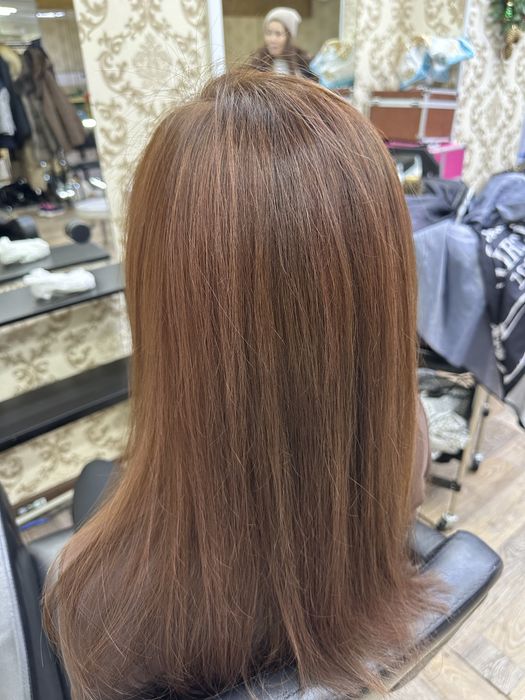 Парикмахер стилис коларист