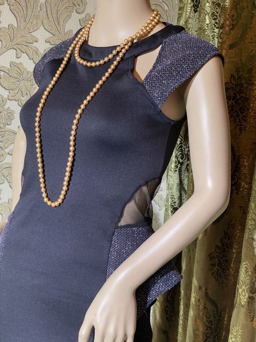 Пролается б/у черное вечернее платье в пол