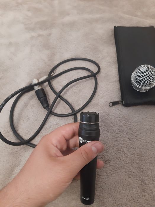 Microfon RECORD cu capsula beta 58