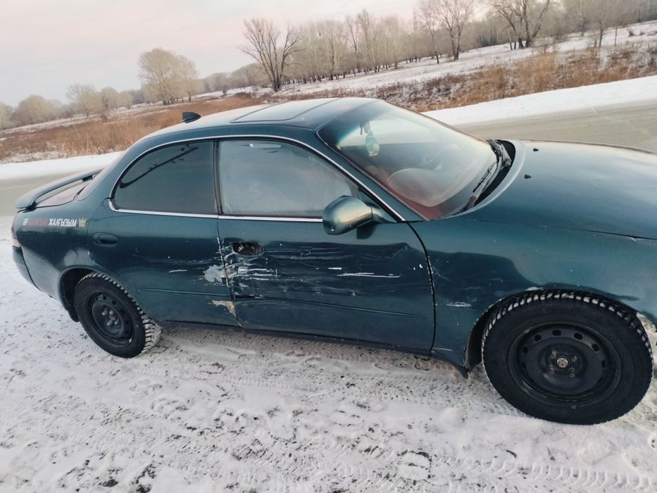 Продам срочно машину