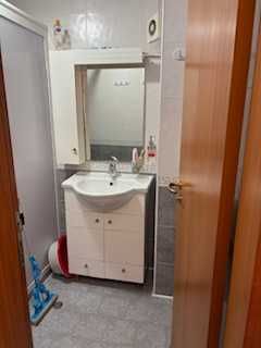 Продава се Тристаен апартамент в Варна, Автогара - 93 кв.м за 2259 €/кв.м - Снимка #4