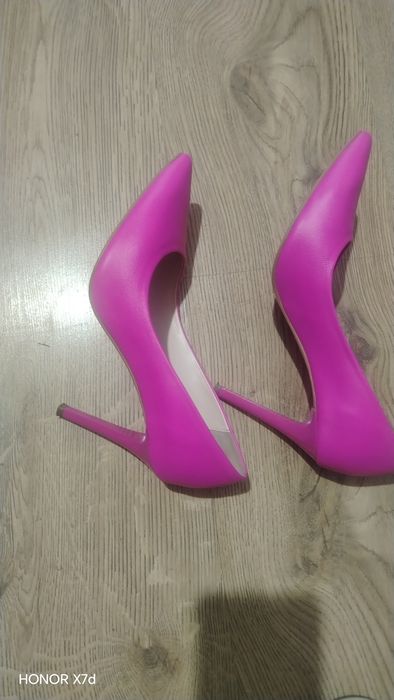 Pantofi stiletto, ocazie sau birou