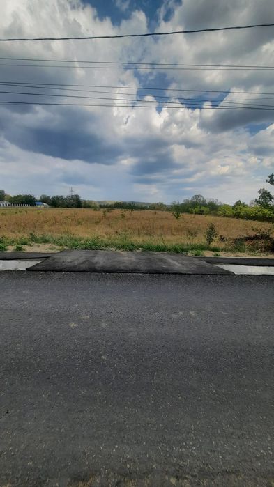 Teren 12.000mp situat pe DJ712,strada Nicolae Balcescu,Targoviste ,
Da