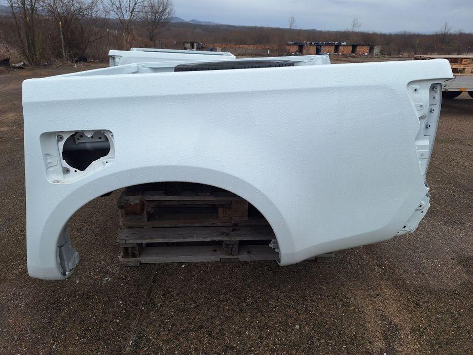 Каросерия За Исузо Д-Макс 2019-2023 Година Isuzu D-Max Кабина  и 1/2