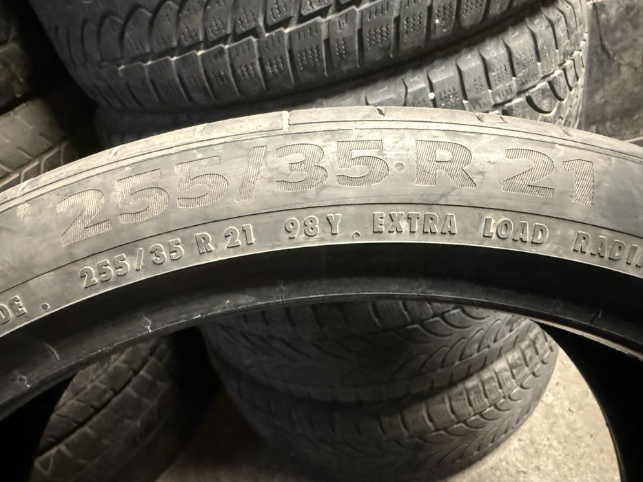 Continental 255/35/21