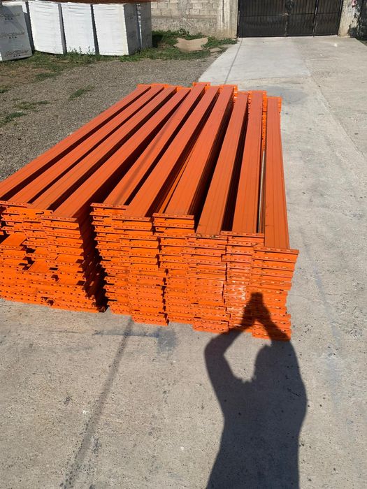 Rafturi metalice pentru depozitare paleti