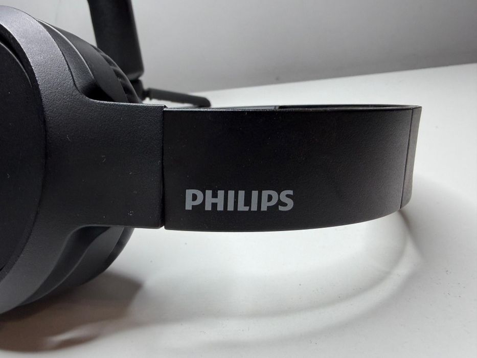 Полноразмерные наушники Philips