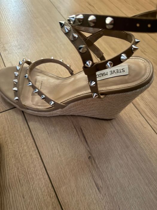 Сандали на платформа Steve Madden