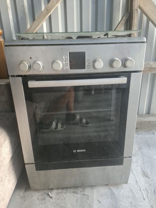 Продам газовый плита бу.