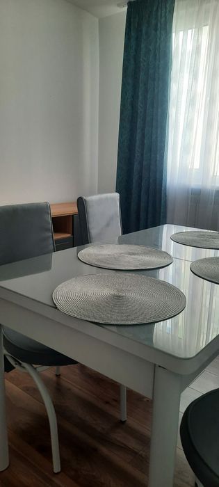 Apartament de închiriat