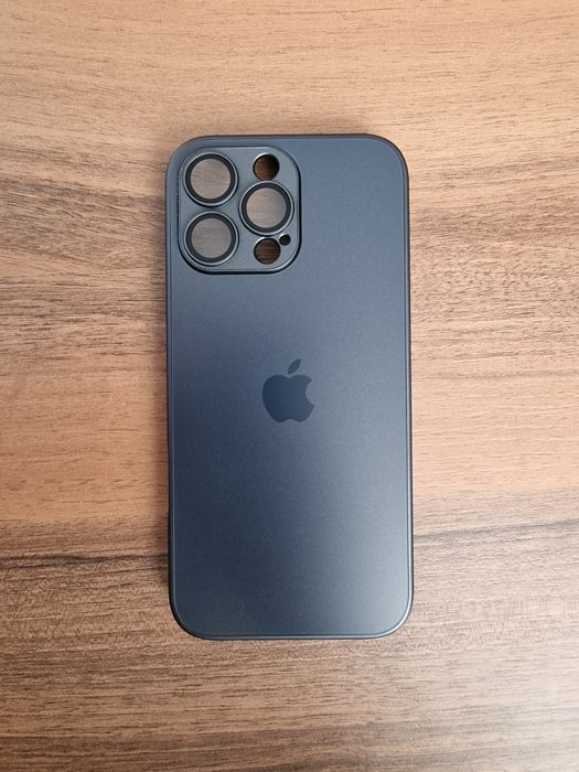 Матов Стъклен Кейс за Apple iPhone 16 / 16 Pro / 16 Pro Max / Plus