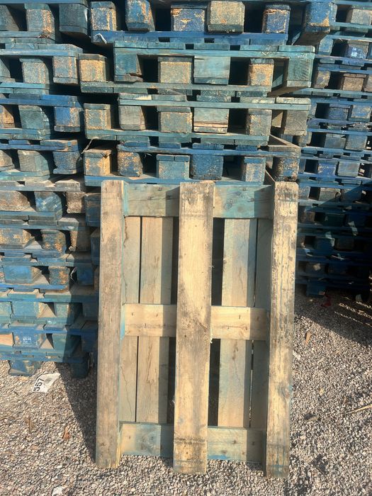 Kok Euro va xar xil turdagi paddonlar bor