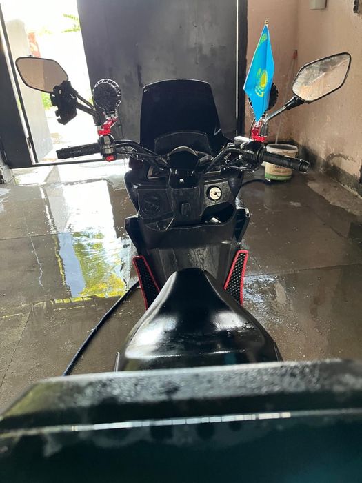 Мопед скутер макси