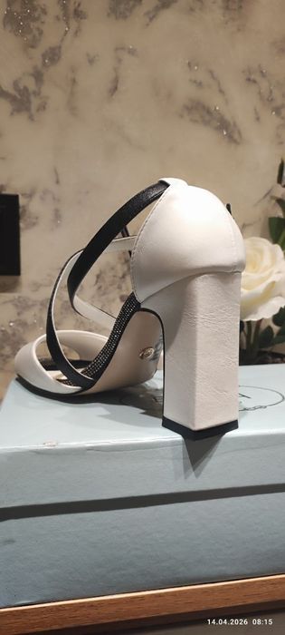 Женская Басаношка фирма Бруно