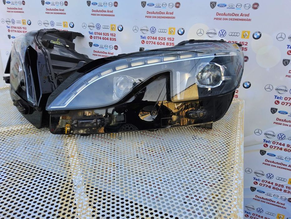 Far Peugeot 3008 5008 dupa 2016 FARURI stânga dreapta Full Led cod 9826572680 9826572780