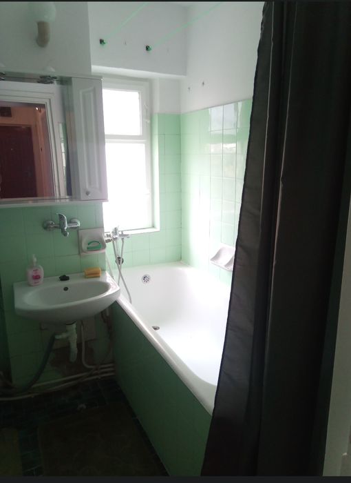 Chirie apartament cu doua camere