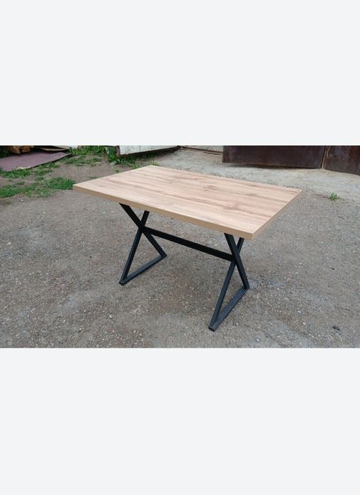 Стол для кафе и ресторанов