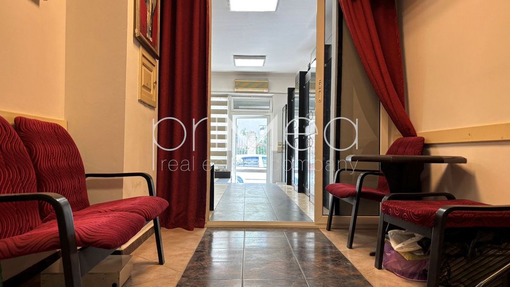 Офис в Бургас-Център площ 111 цена 159000