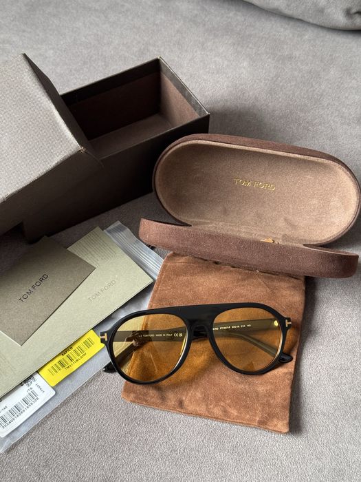 Очки солнечные Tom Ford