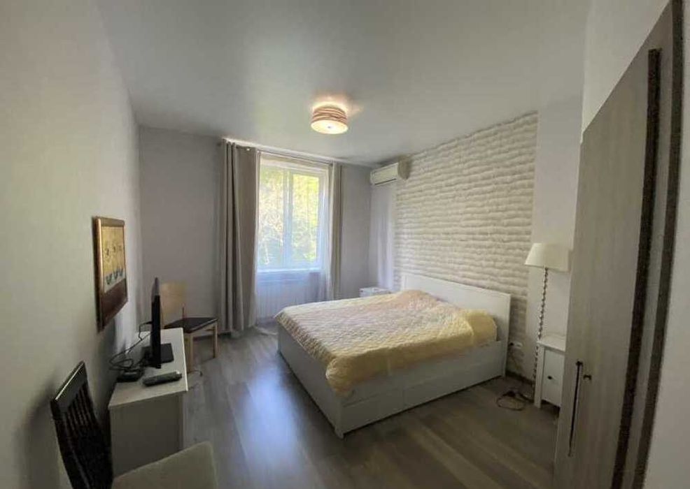 Сдаётся Квартира Ц6 С Авторским Ремонтом