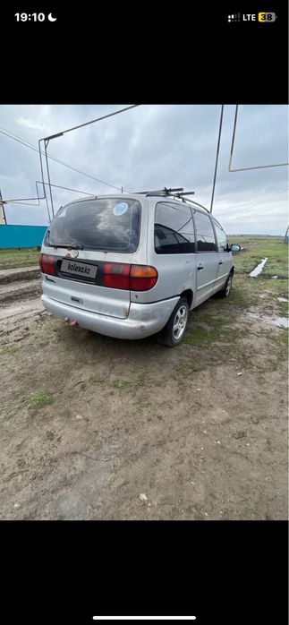 Фольтсваген шаран