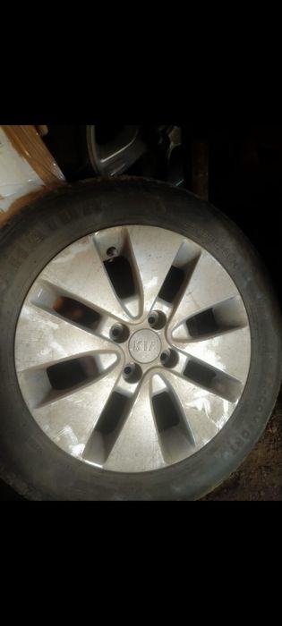 Продам шины R15 .