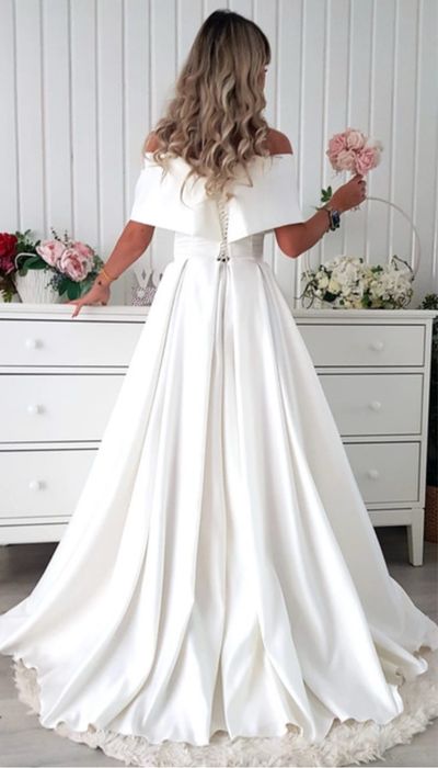 Rochie mireasa tafta