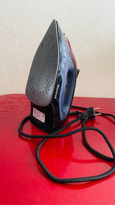 Продам хороший утюг!
