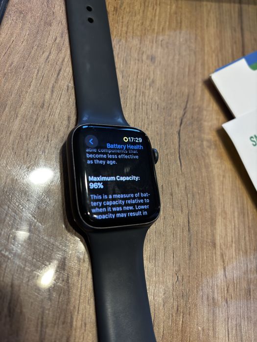 Apple Watch Series 5 2019, GPS+Cellular, Space Gray Aluminium 44 mm