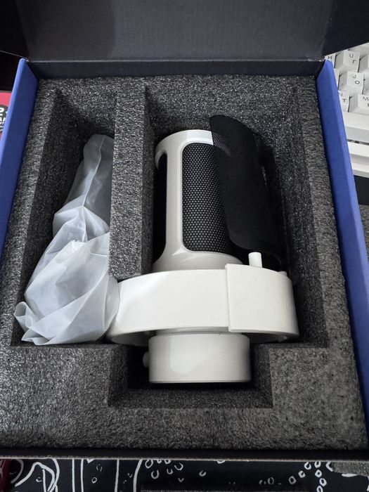 Микрофон FIFINE A8V