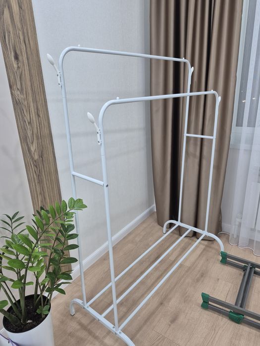 Продам вещалку напольную