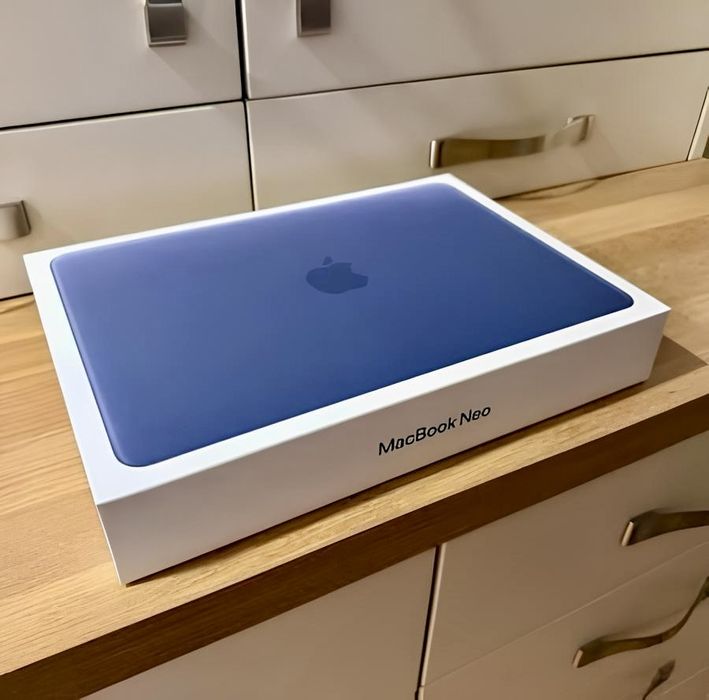New MacBook Neo 8/512GB