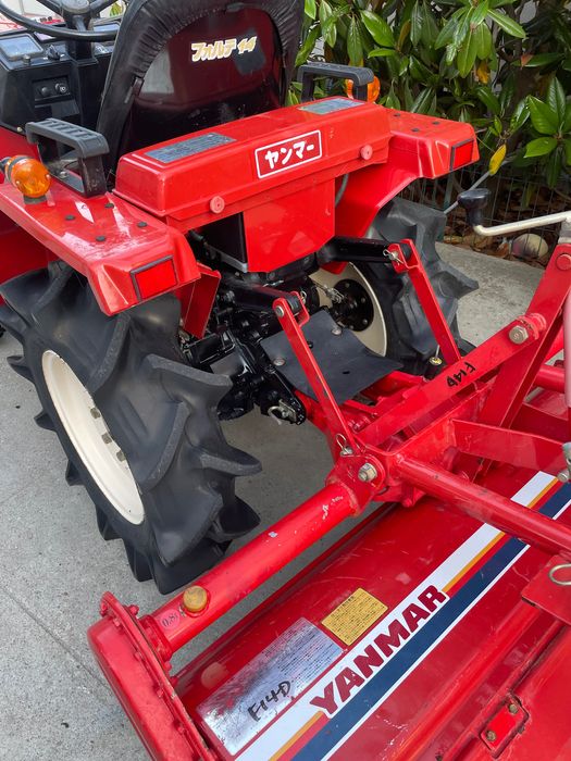 Tractor japonez Yanmar F-14 , 4x4