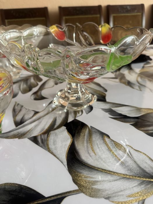 Продам хрустальную вазу и салатницу