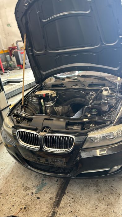 BMW 320xd 2010 E91 AUTOMAT