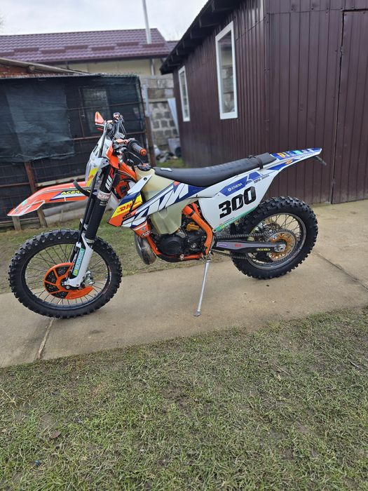 Ktm 300 tpi înmatriculat.