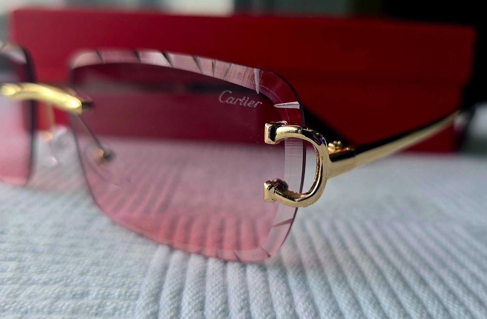 Ochelari de soare Cartier Diamond Cut roz. Transport Gratuit