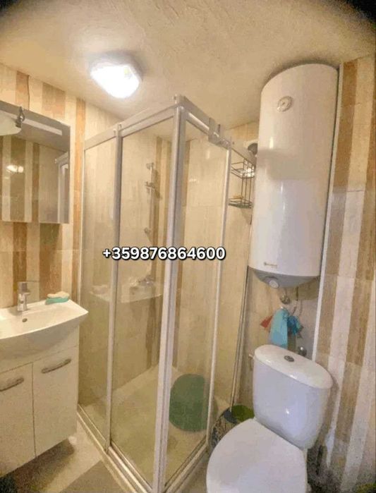 Дава се под наем Къща в Варна, Център - 200 кв.м за 1400 € - Снимка #16
