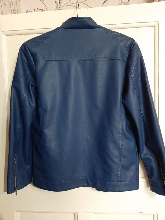 Подростковая кожаная куртка