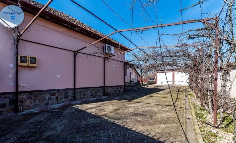 Propietar vand casa in Vladimirescu