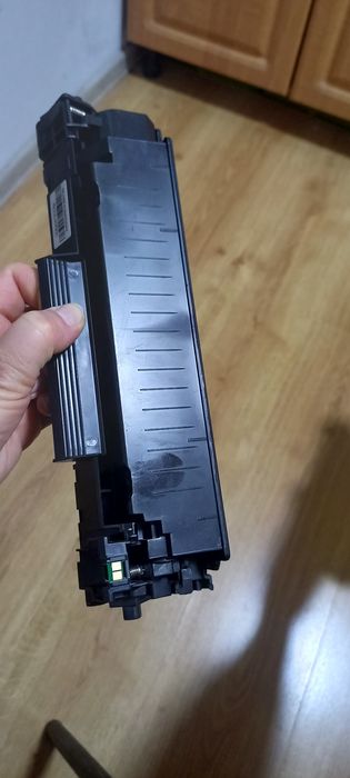 Продам картридж на принтер