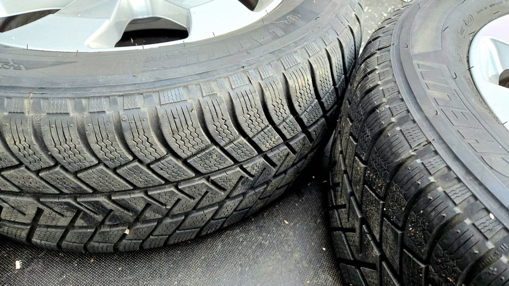 Vând set de jante auto echipate cu anvelope Michelin