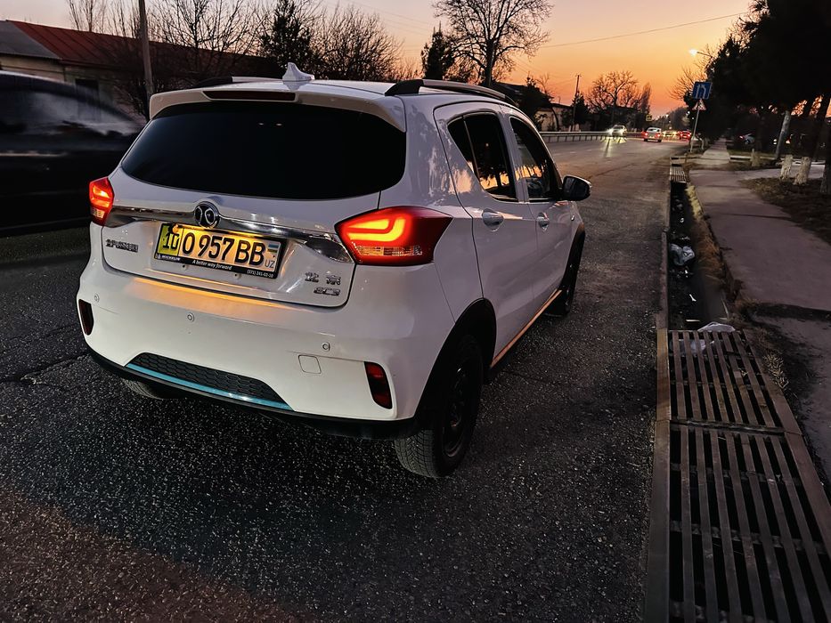 Устали стоят в очереди за бензином? Электромобиль Baic Ec3 2020 года