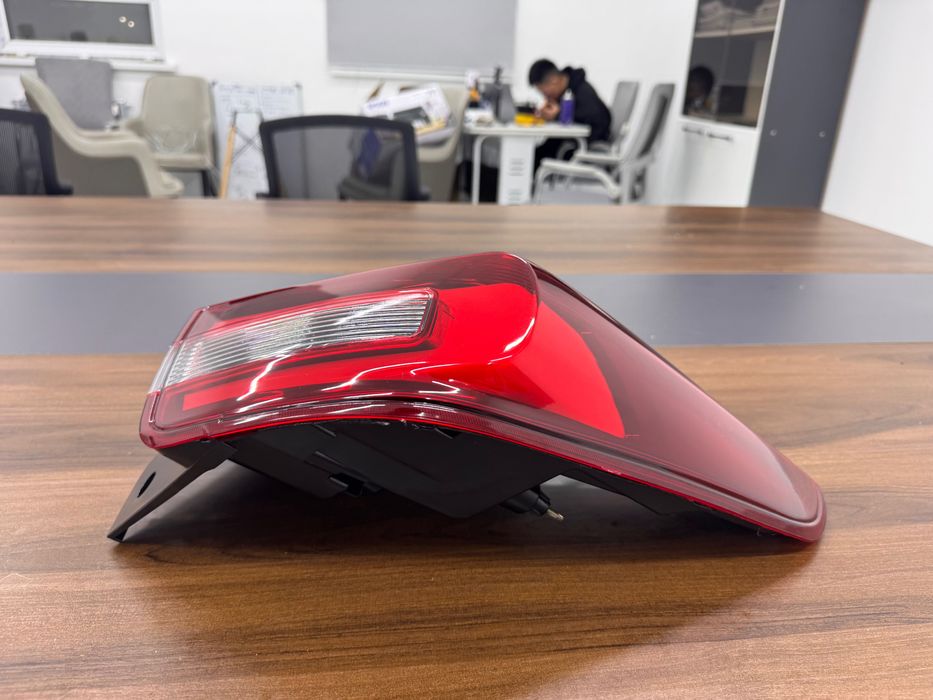 Фонарь задний правый на крыле Chery Tiggo 2 Pro