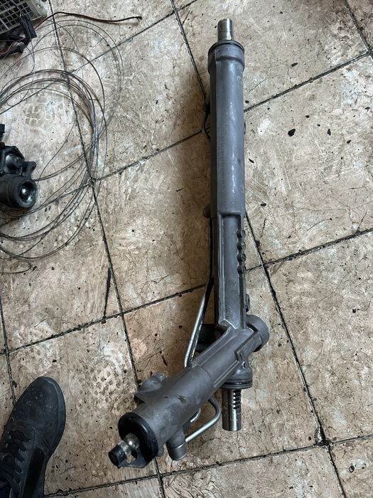 Рулевой рейка BMW х5 е53