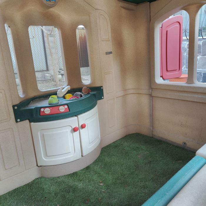 Детский игрушечный домик